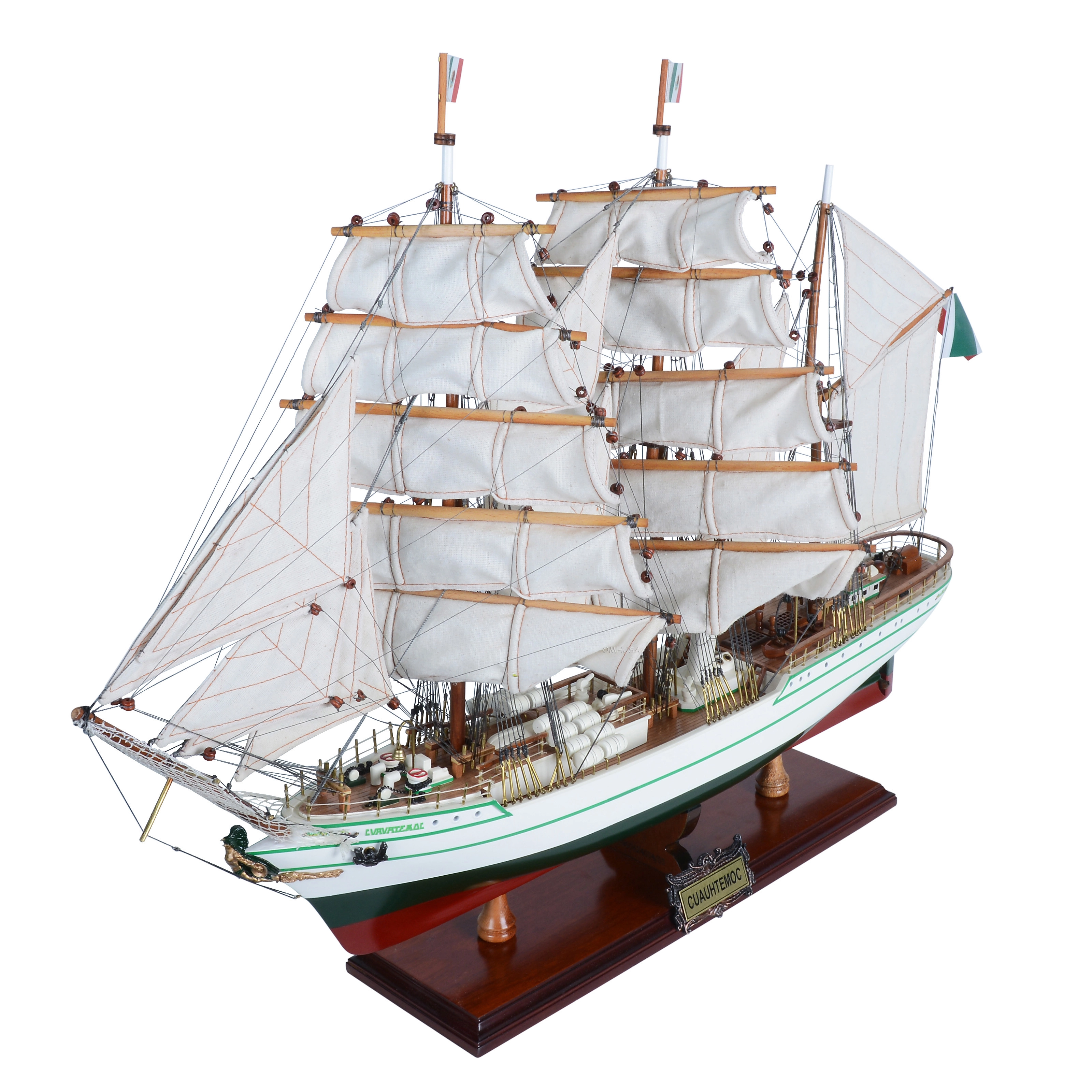 T390 Cuauhtemoc Medium (curved sails) 28 inches T390 Cuauhtemoc Medium L10.jpg